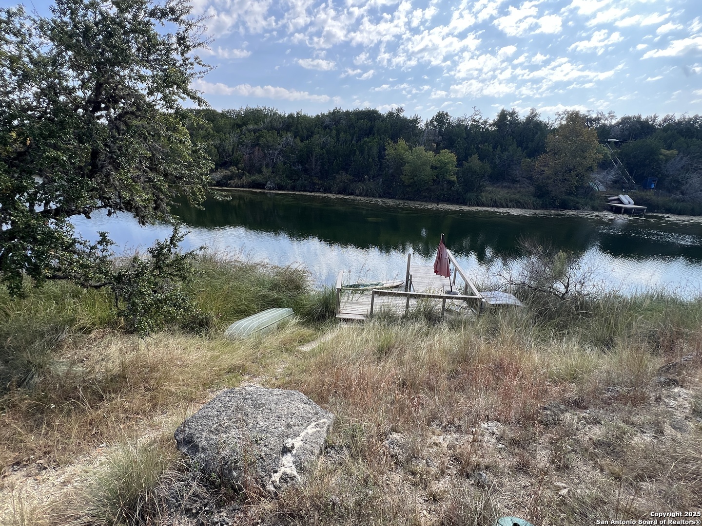 main property photo 41