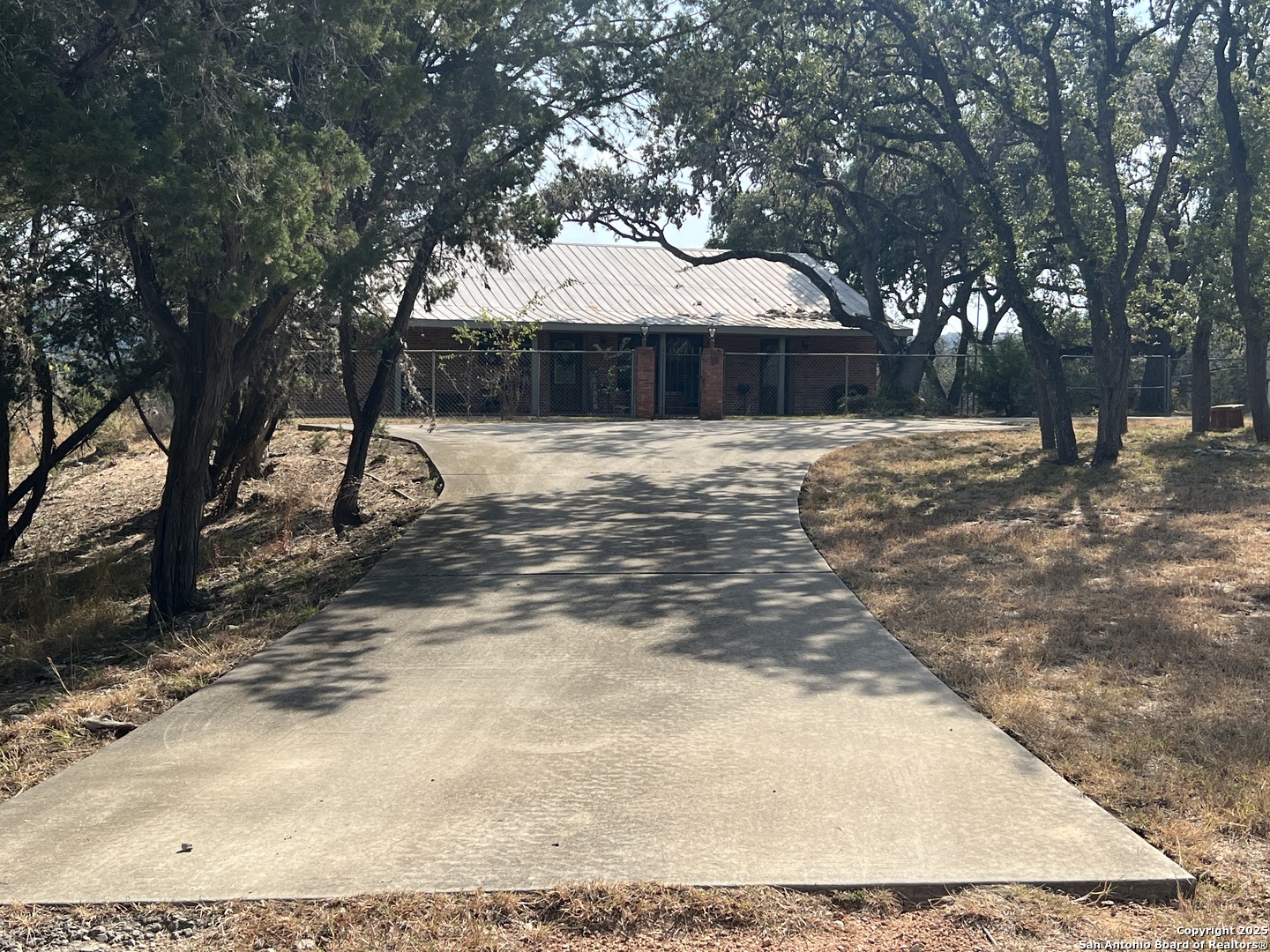 main property photo 70