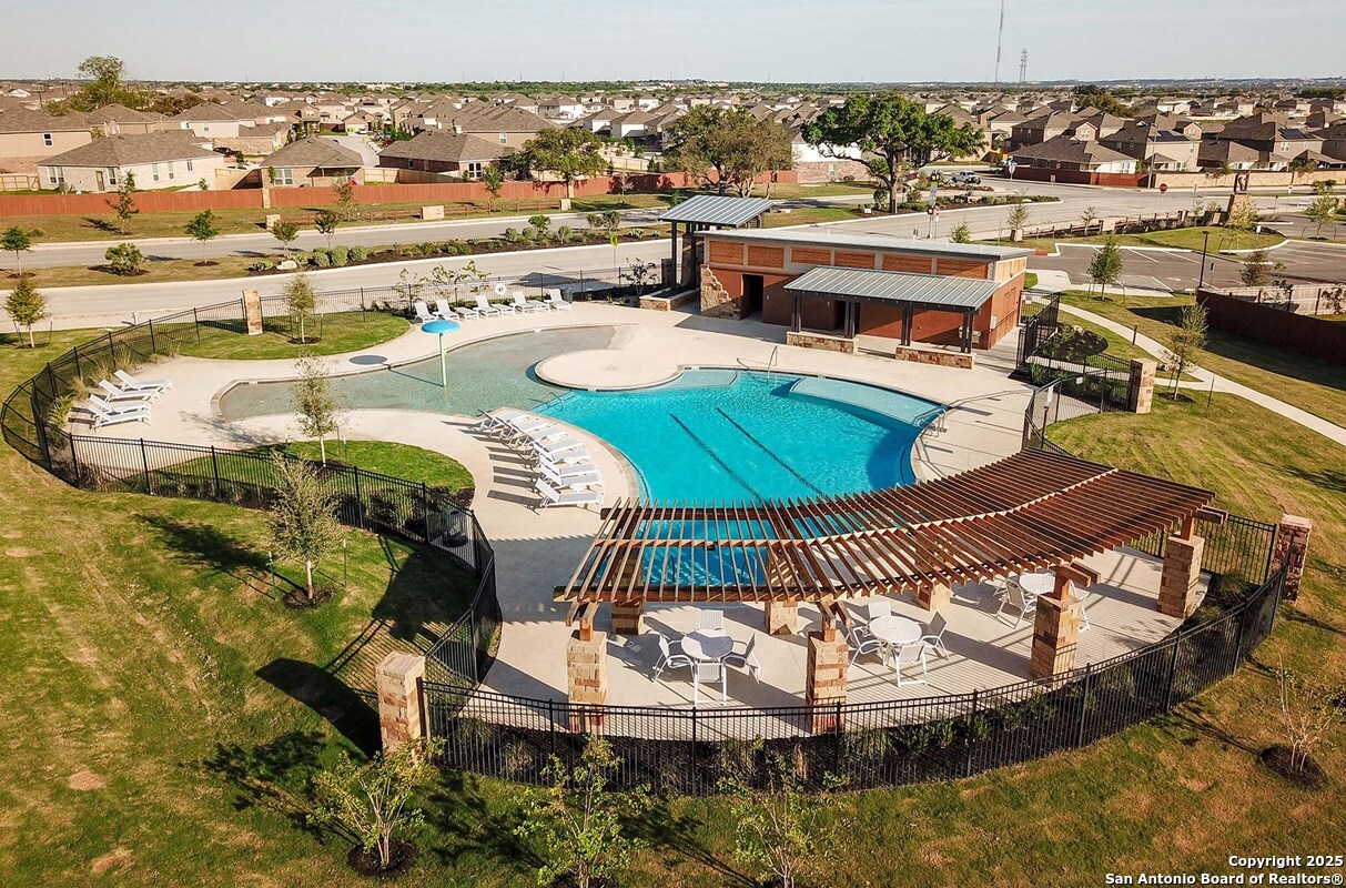 main property photo 49