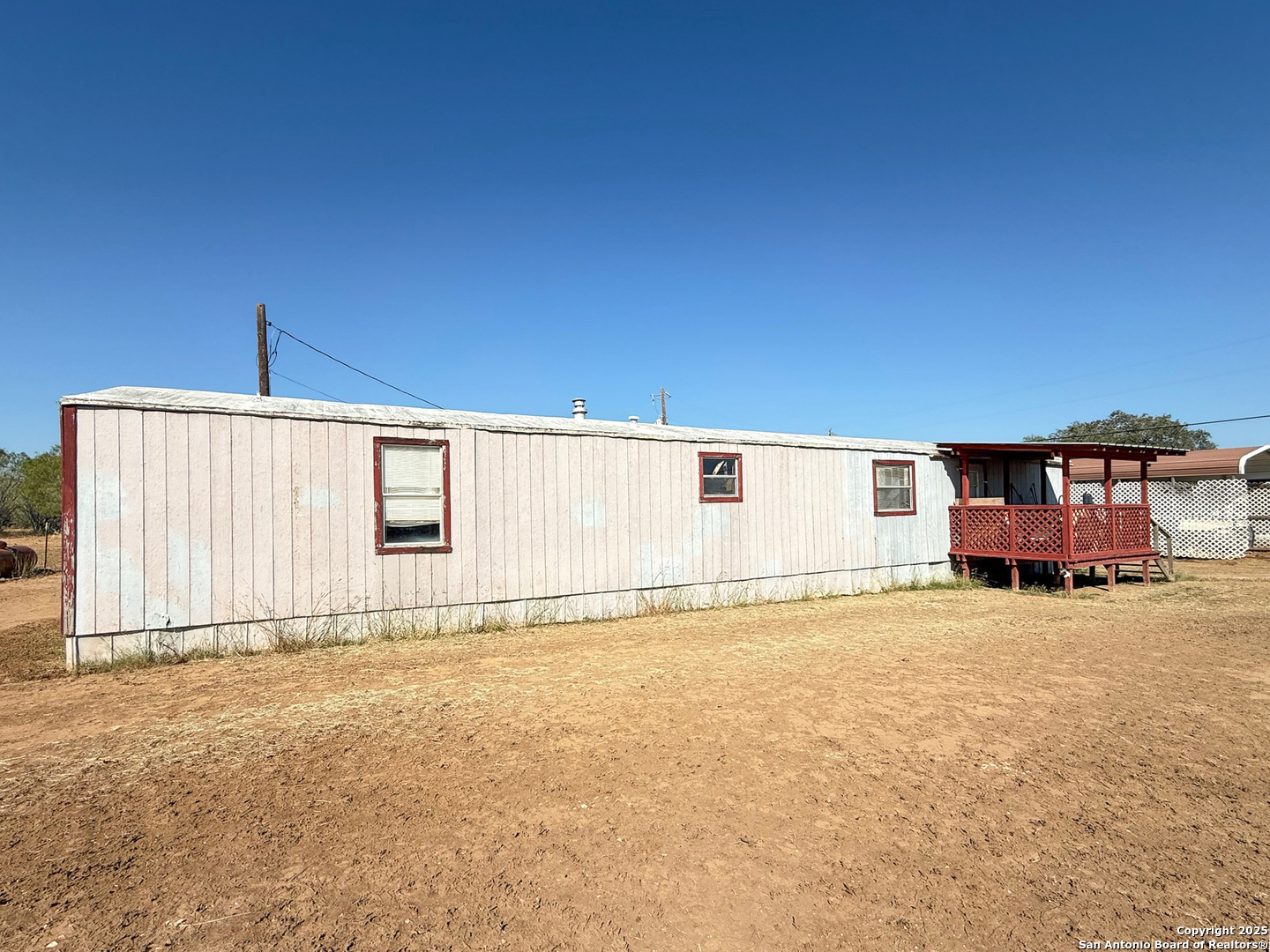main property photo 14