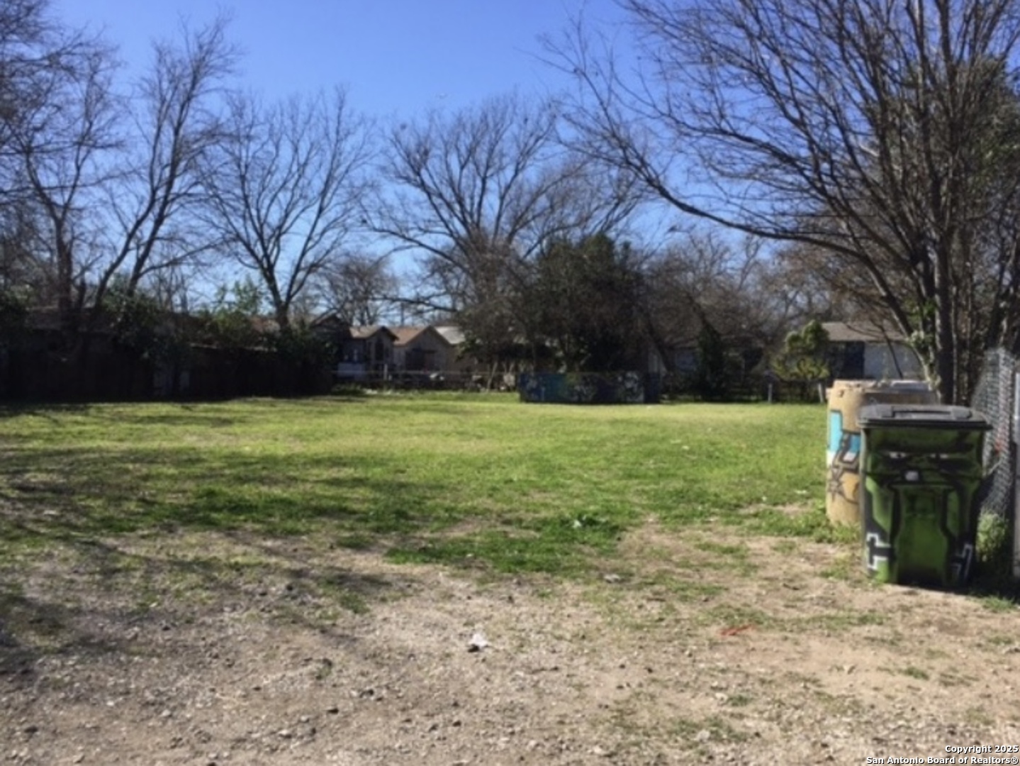 main property photo 7