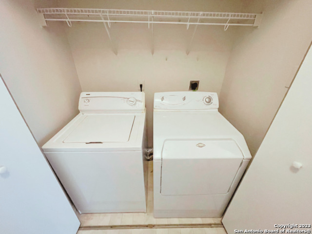 property viewer photo 18