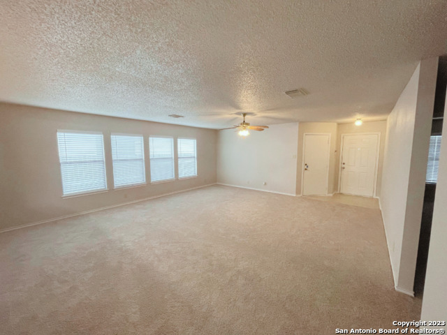 property viewer photo 7