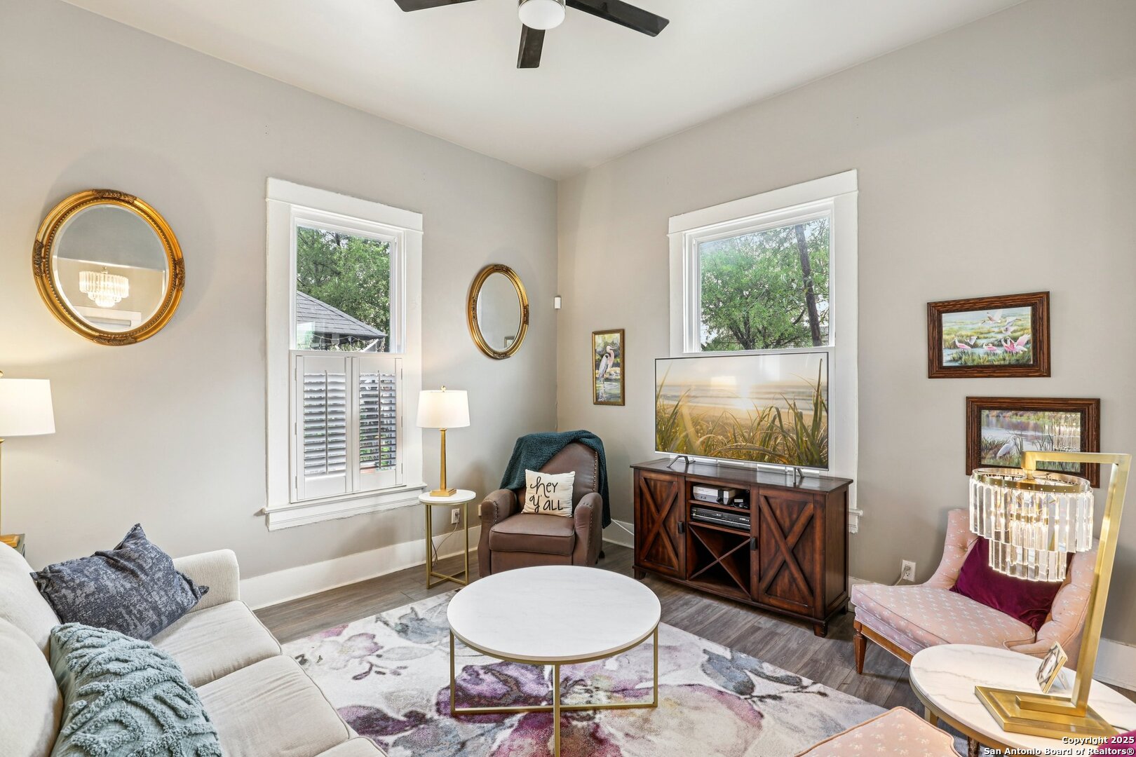 property viewer photo 10