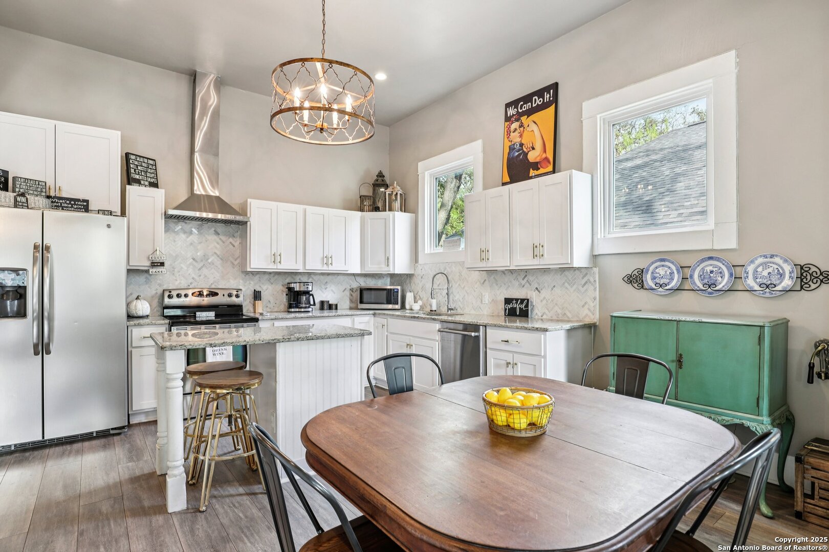 property viewer photo 15