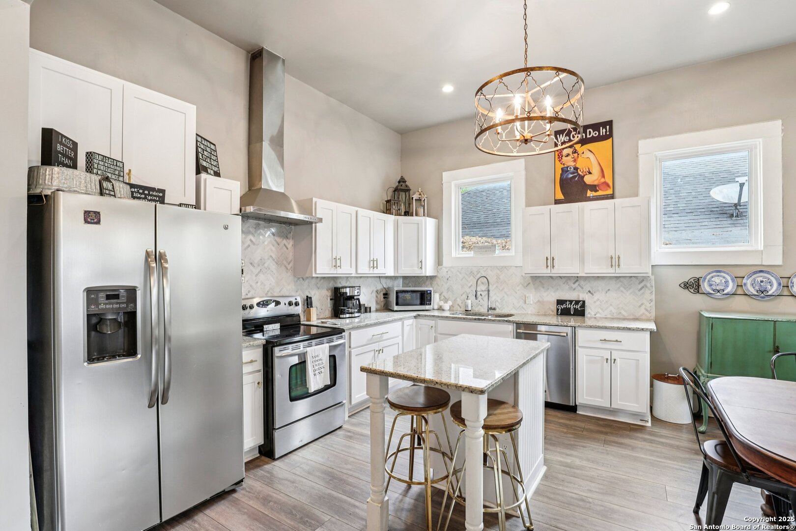 property viewer photo 17