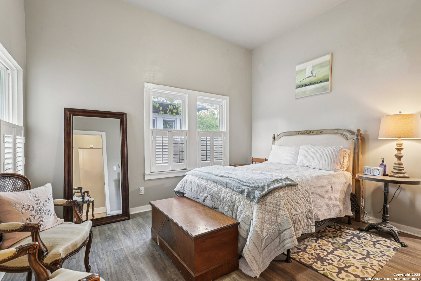 property viewer photo 27