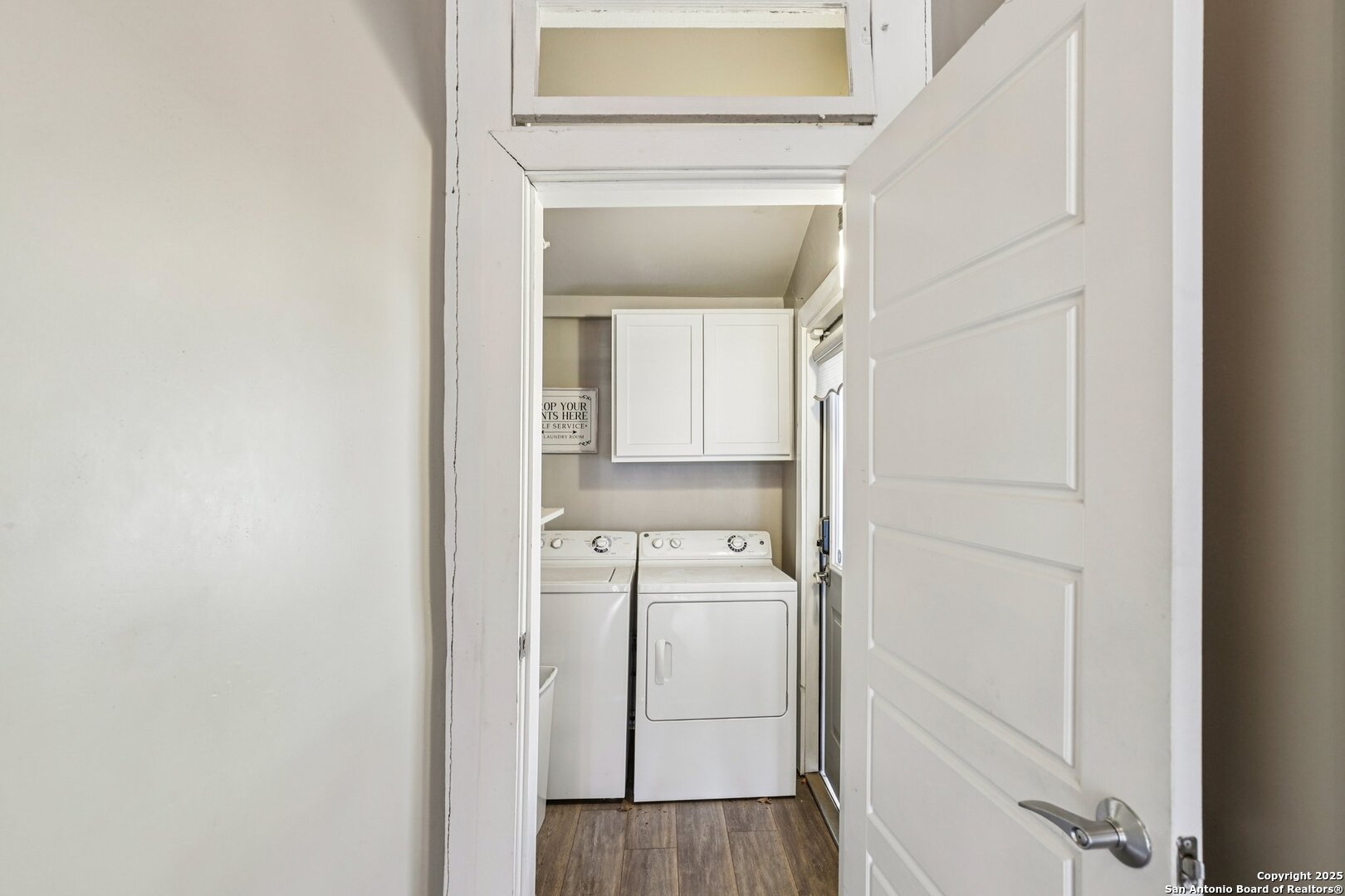 property viewer photo 34