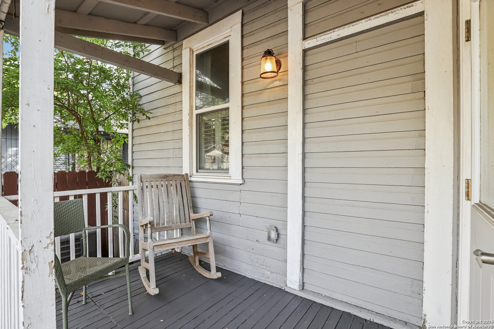 property viewer photo 35
