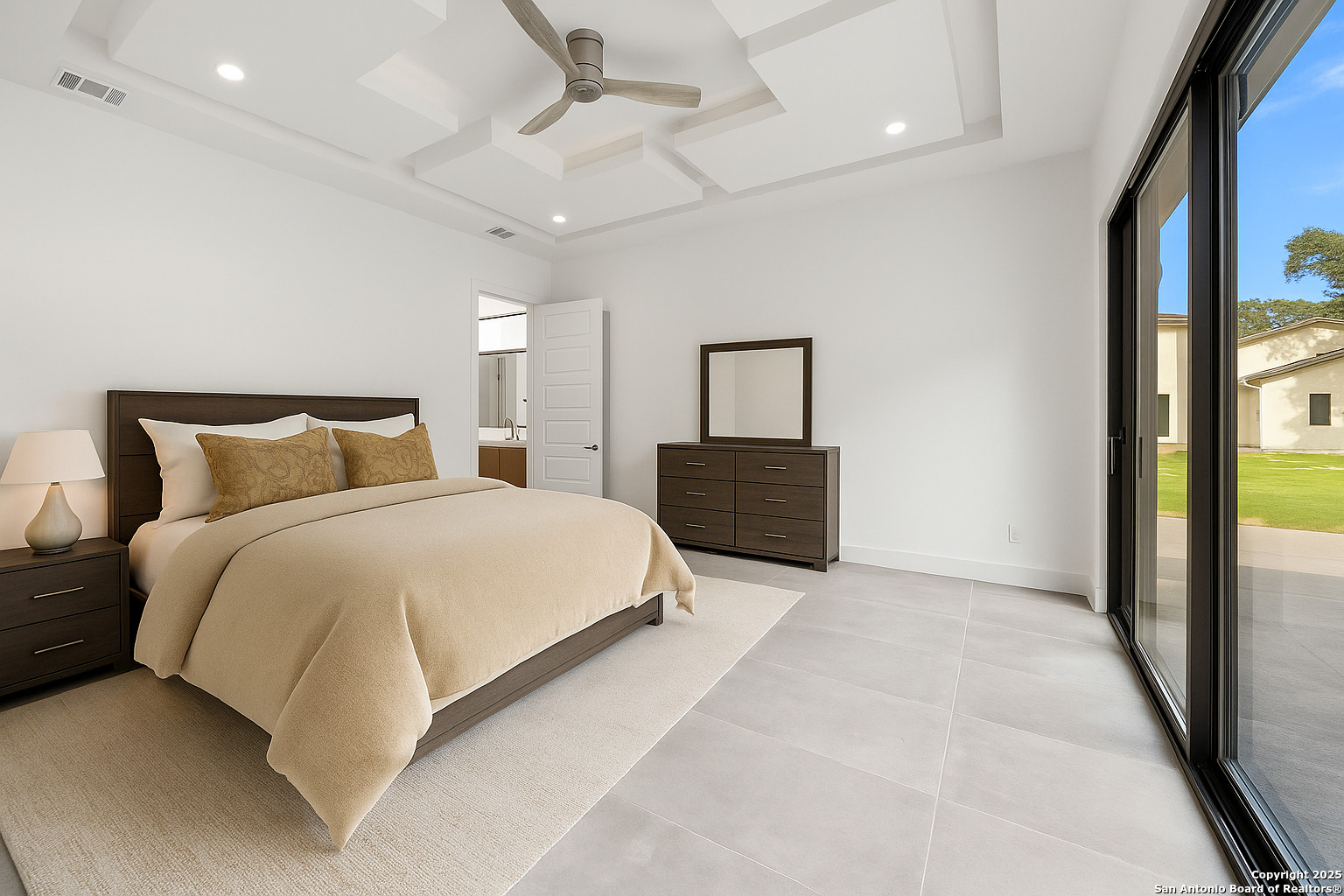 property viewer photo 14