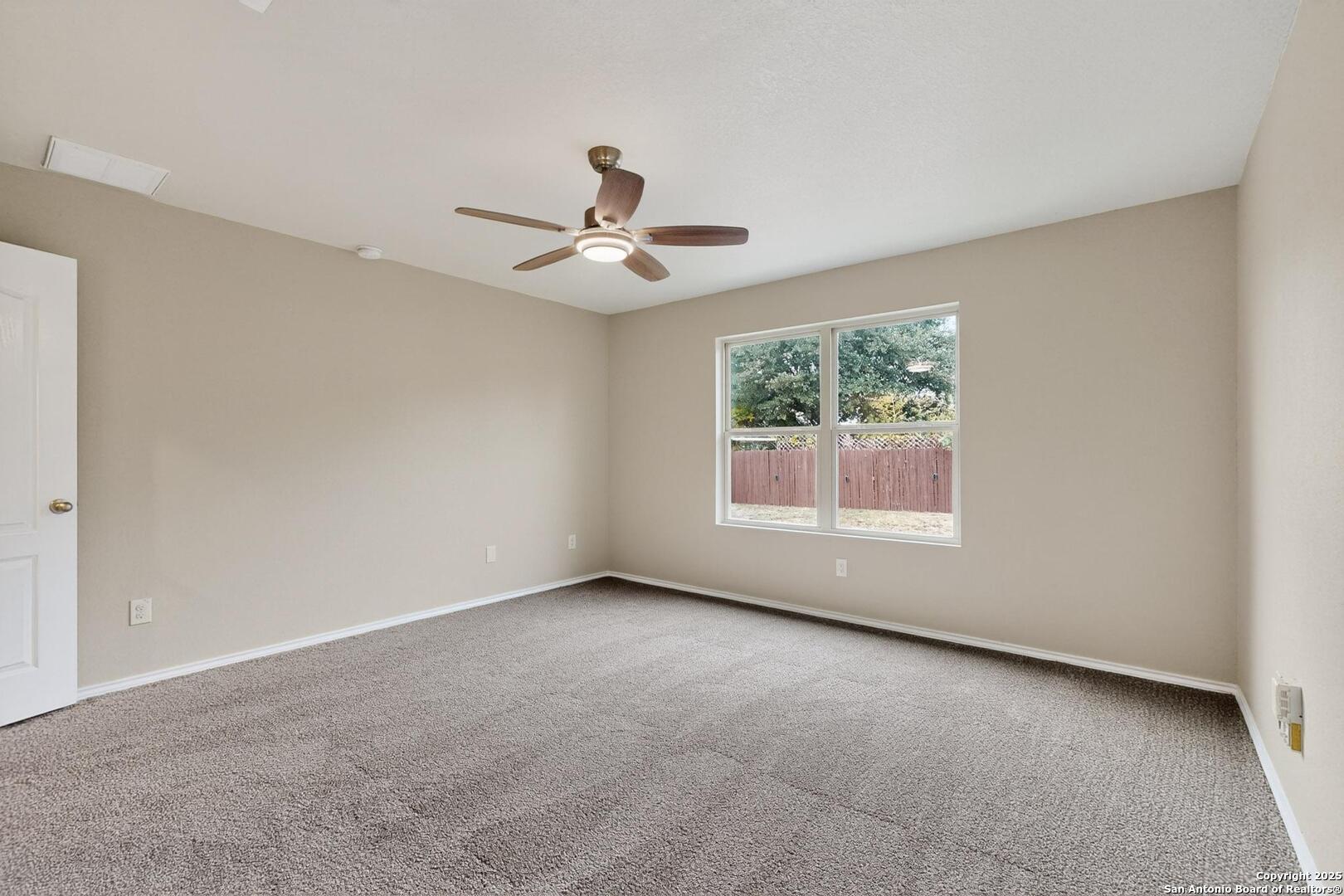 property viewer photo 13
