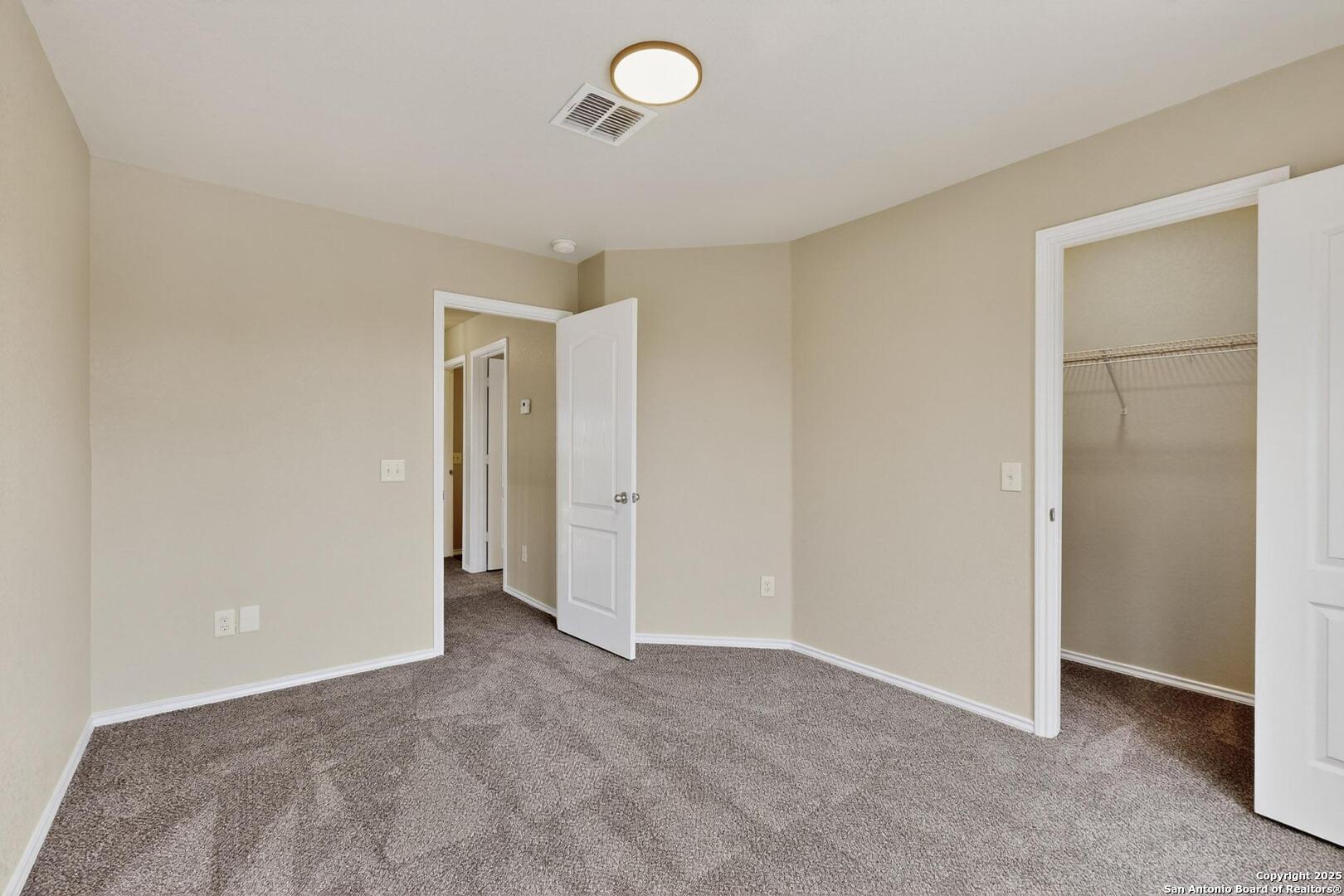 property viewer photo 27