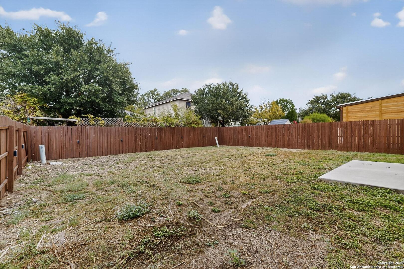 property viewer photo 32