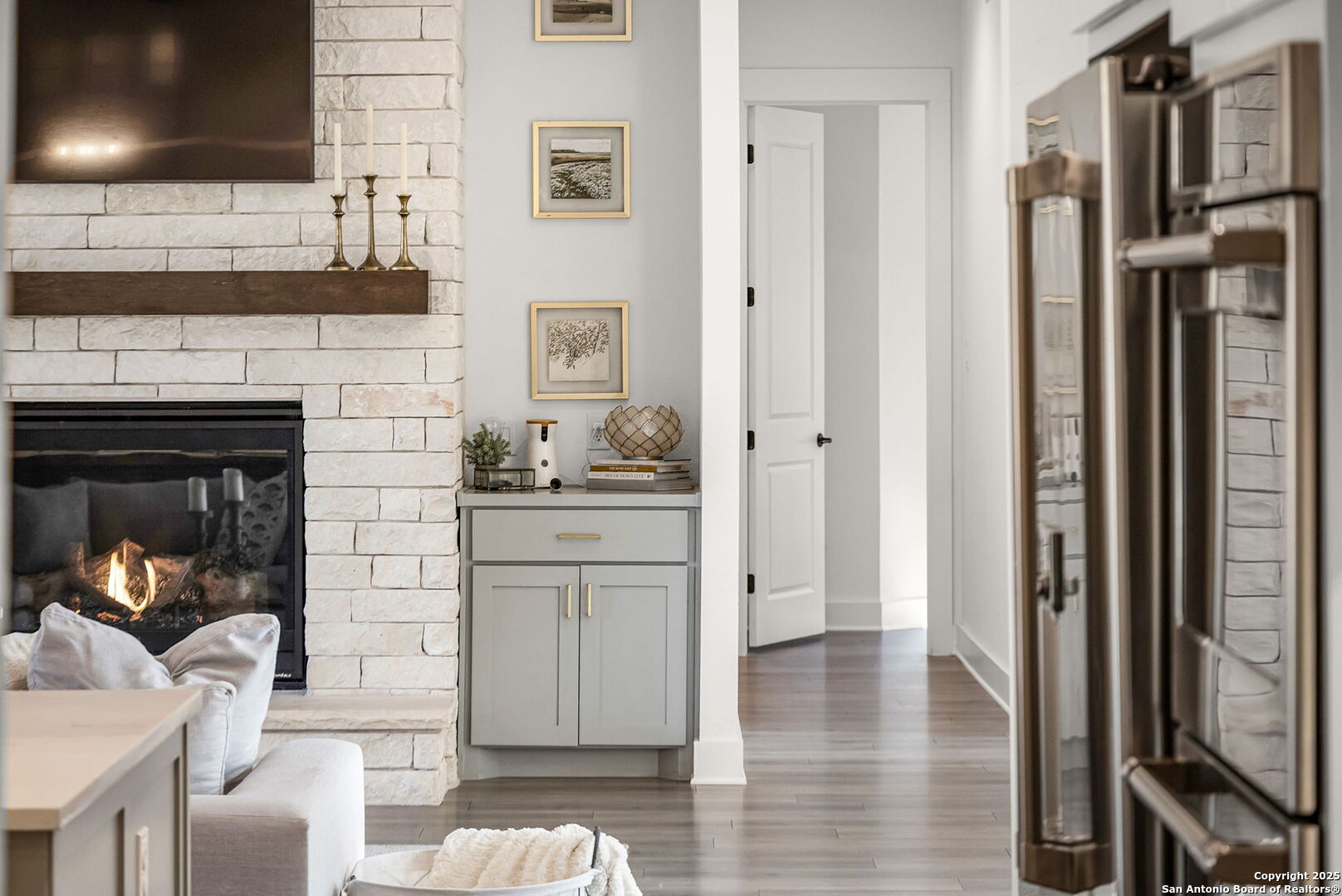 property viewer photo 22