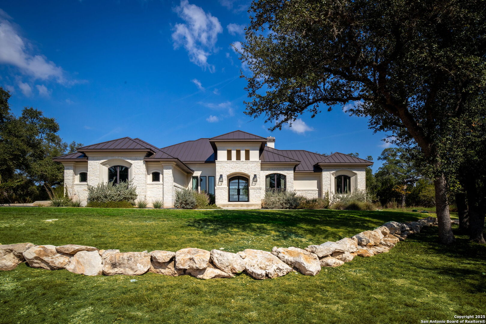property viewer photo 39