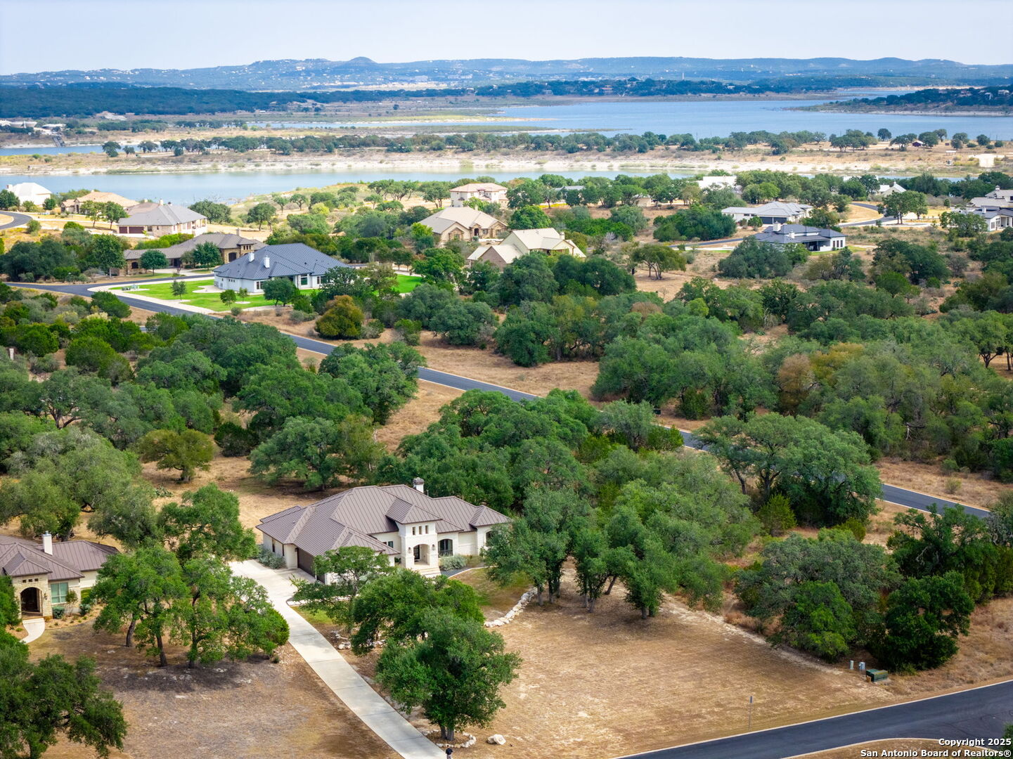 property viewer photo 41