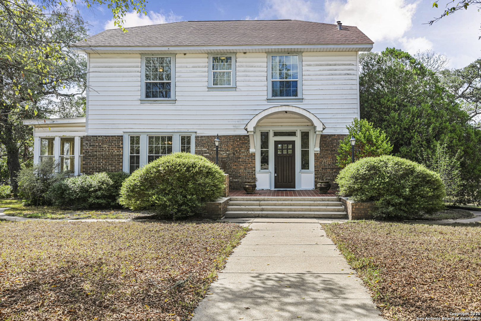 main property photo 36