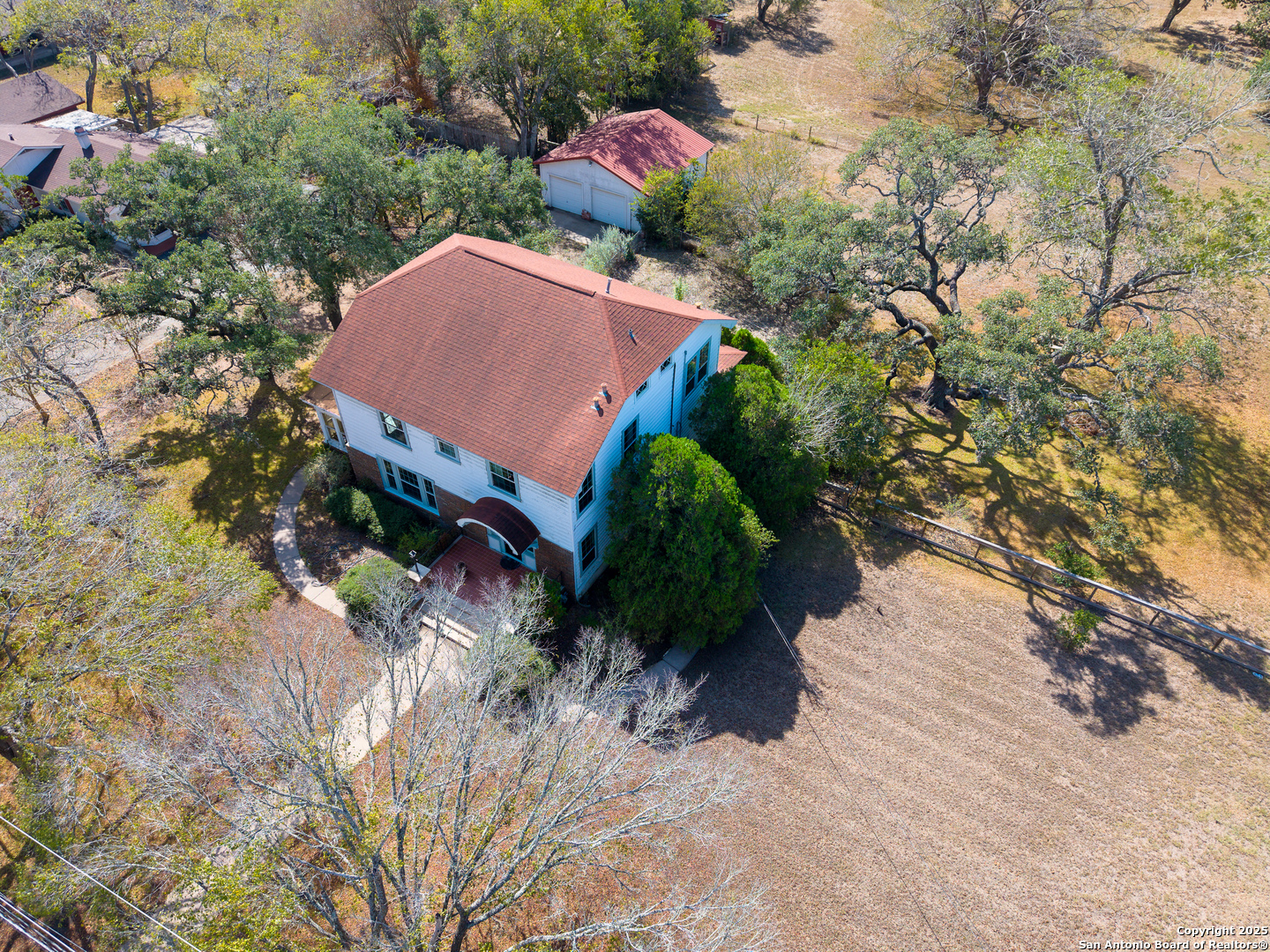 main property photo 42