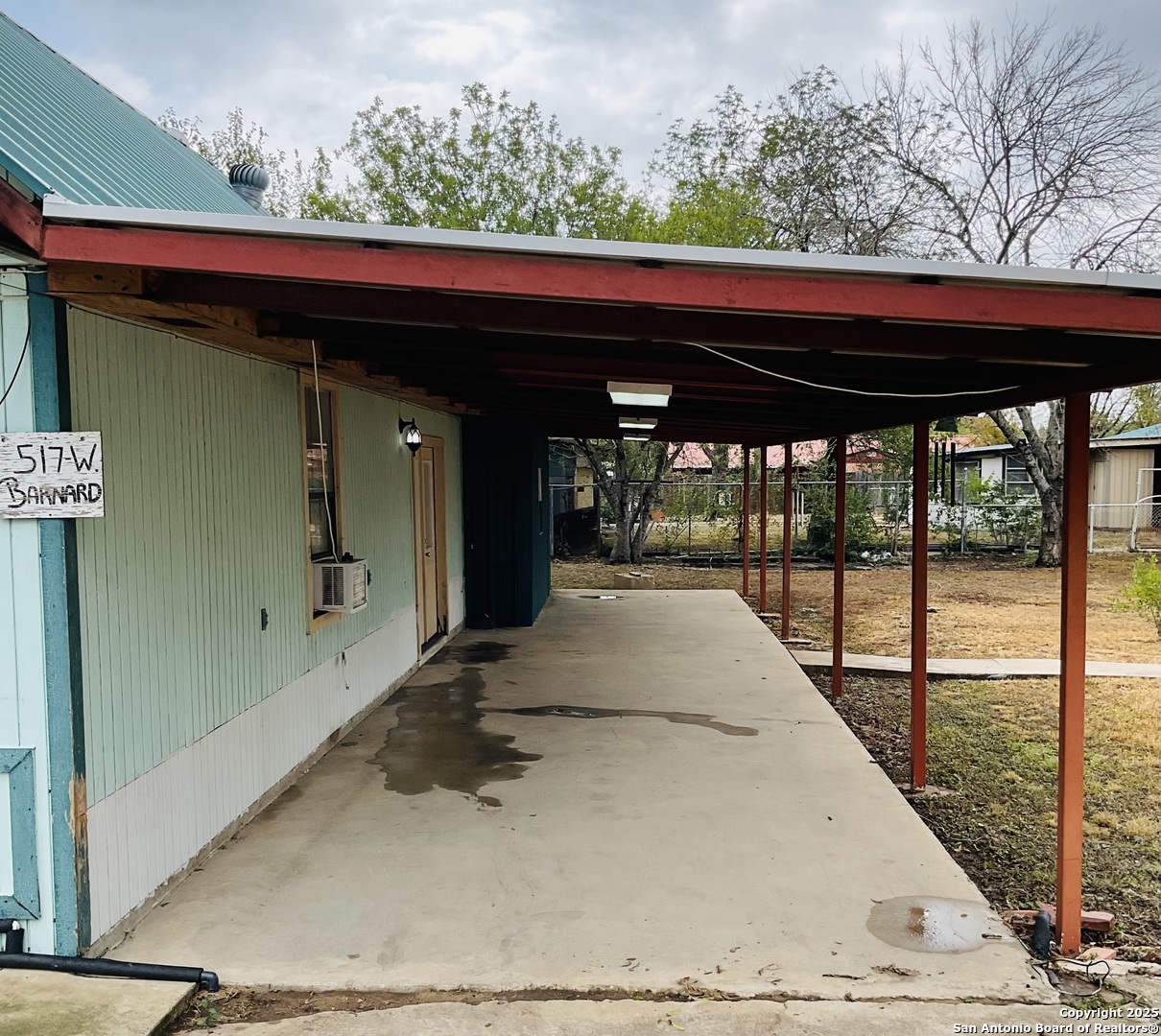 main property photo 15