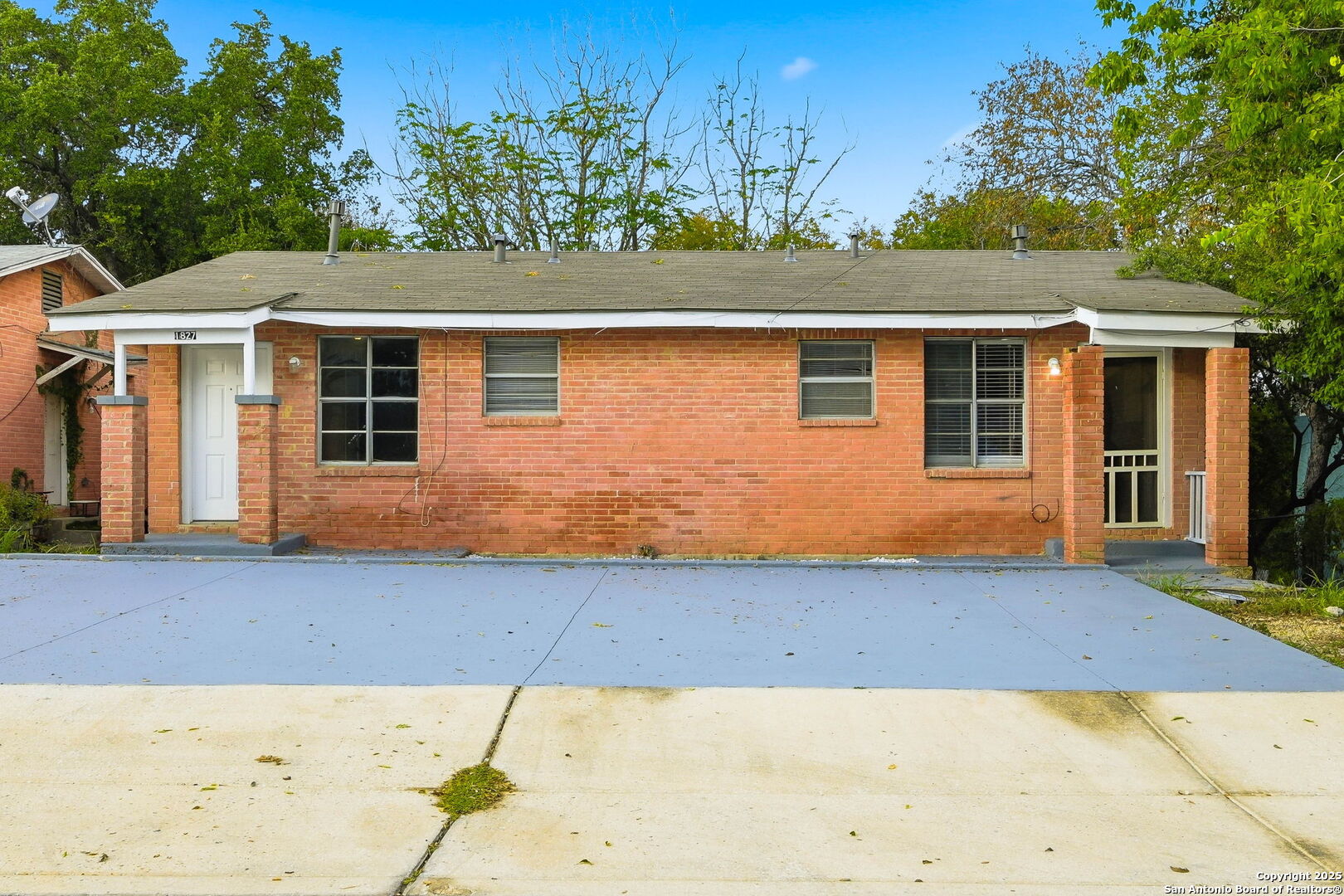 main property photo 22