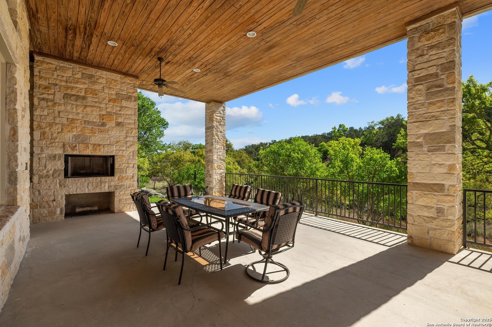 main property photo 44