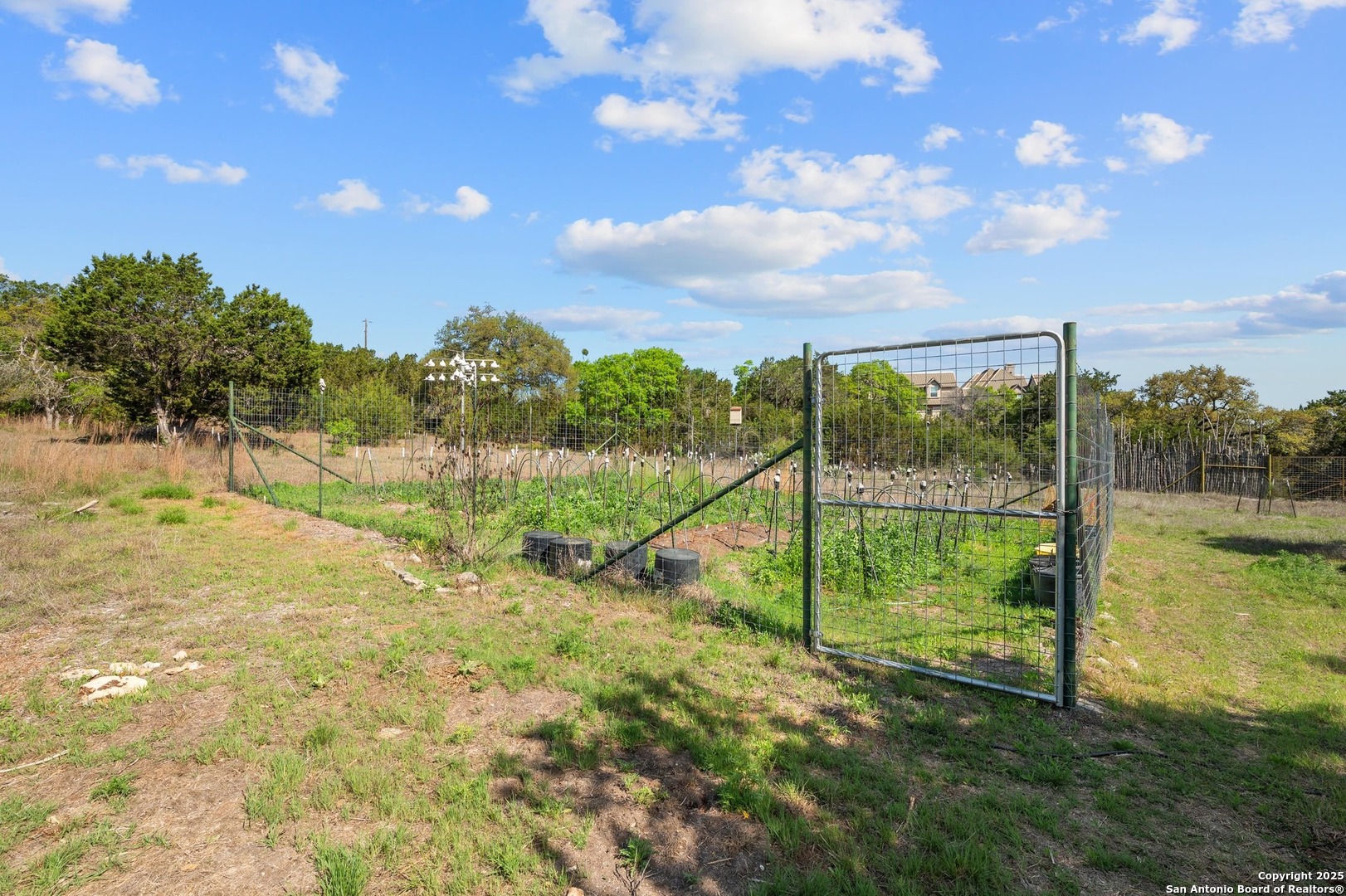 main property photo 47