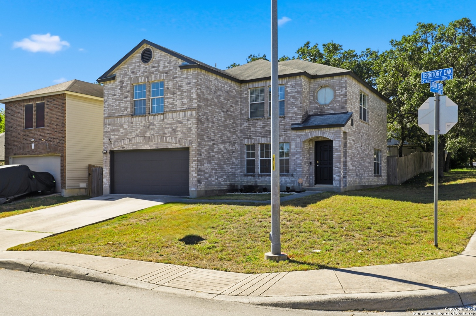 main property photo 1