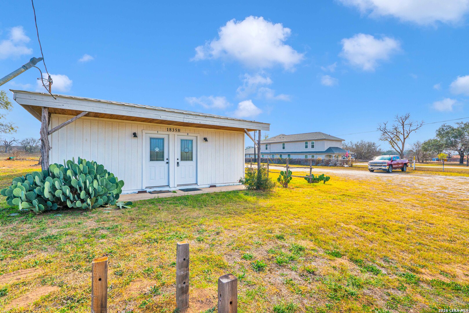 main property photo 17