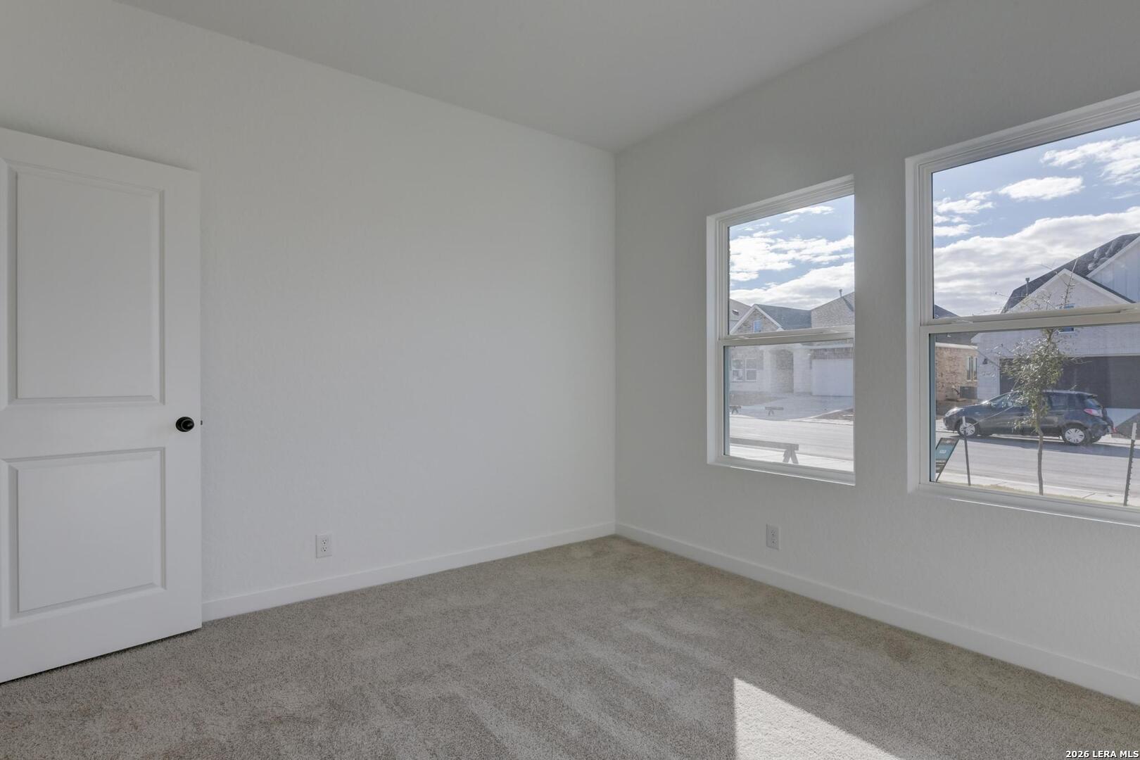 property viewer photo 29
