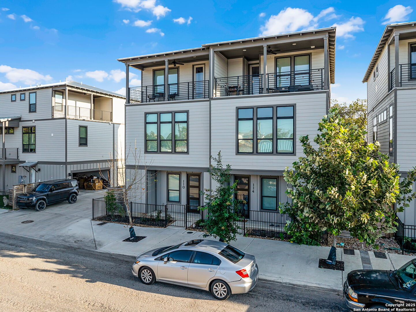 main property photo 54
