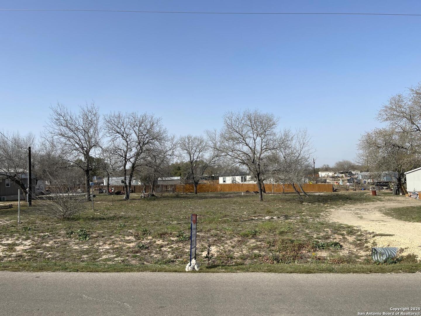 main property photo 7