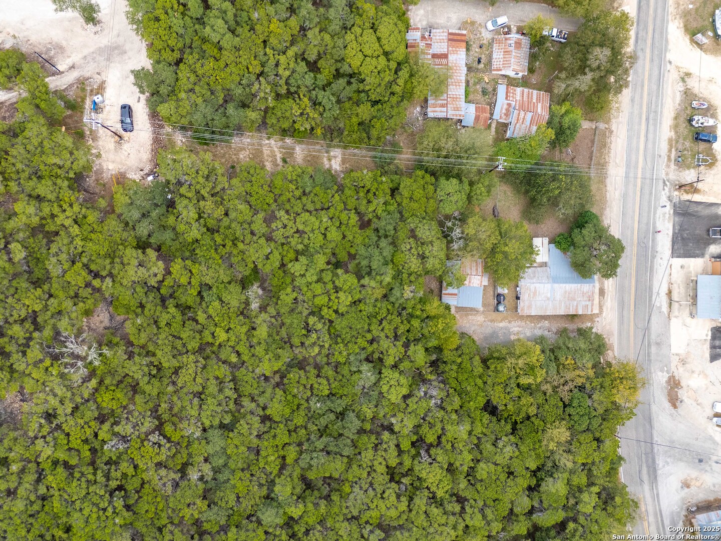 main property photo 37