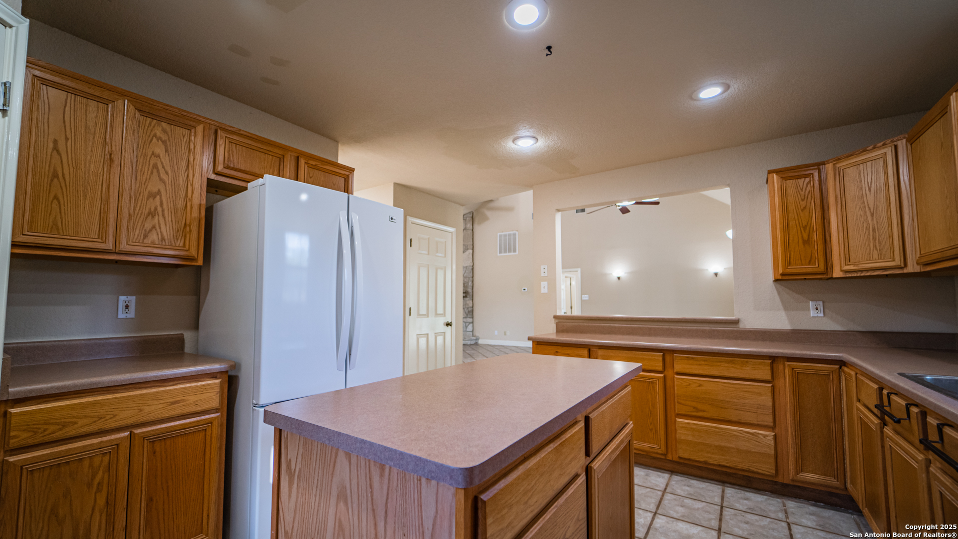 property viewer photo 12