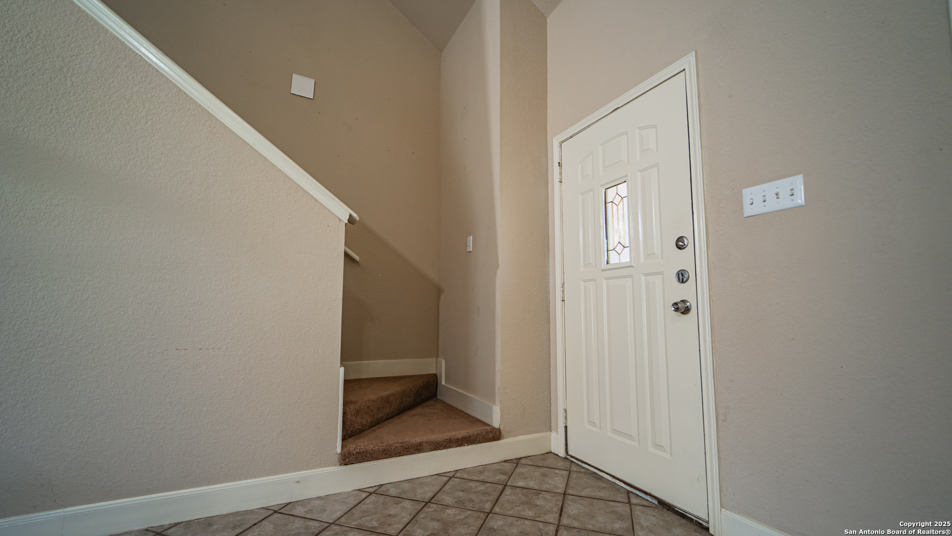 property viewer photo 21