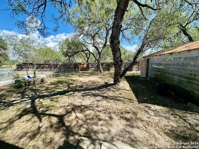 main property photo 8