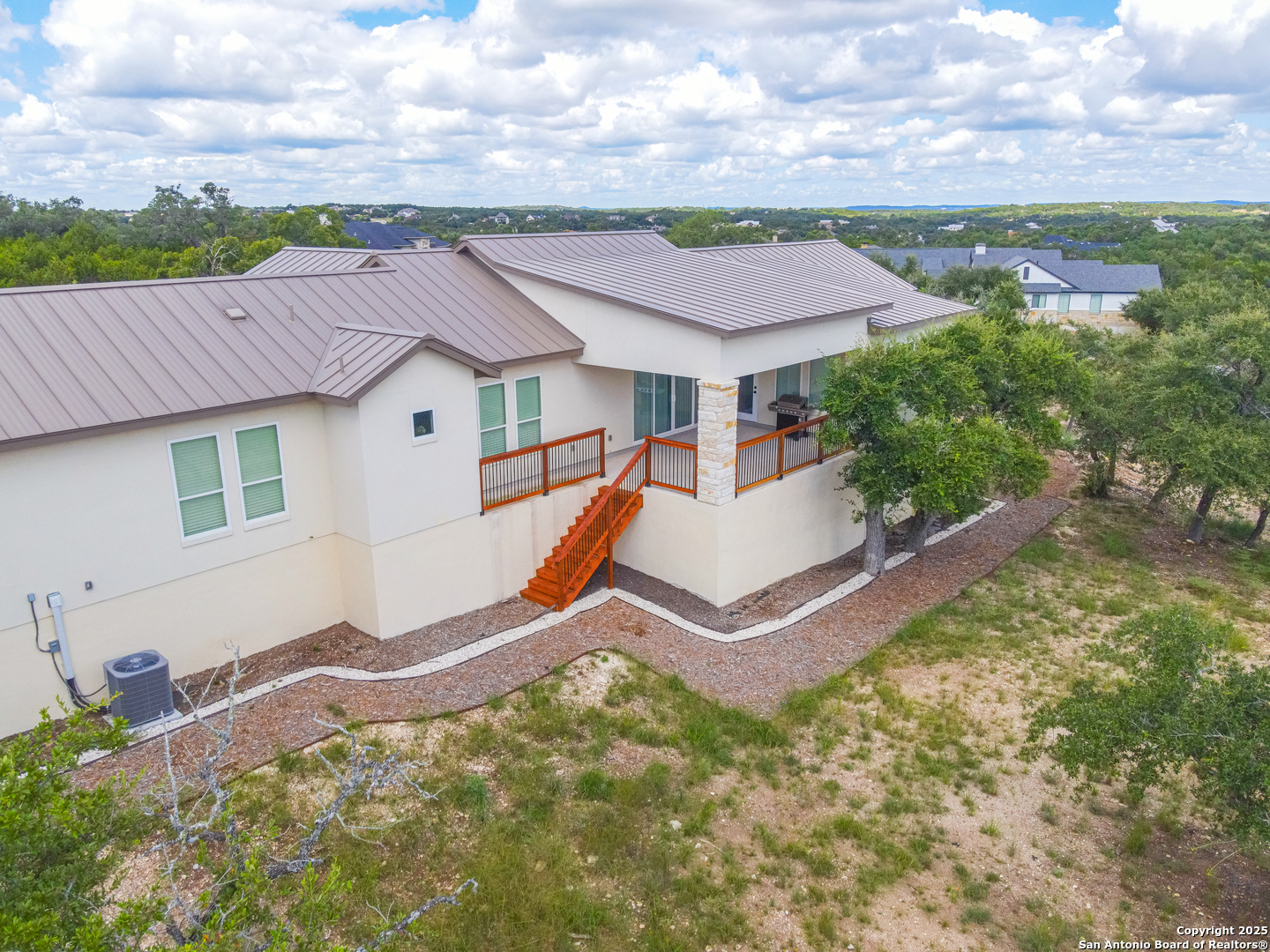 main property photo 43