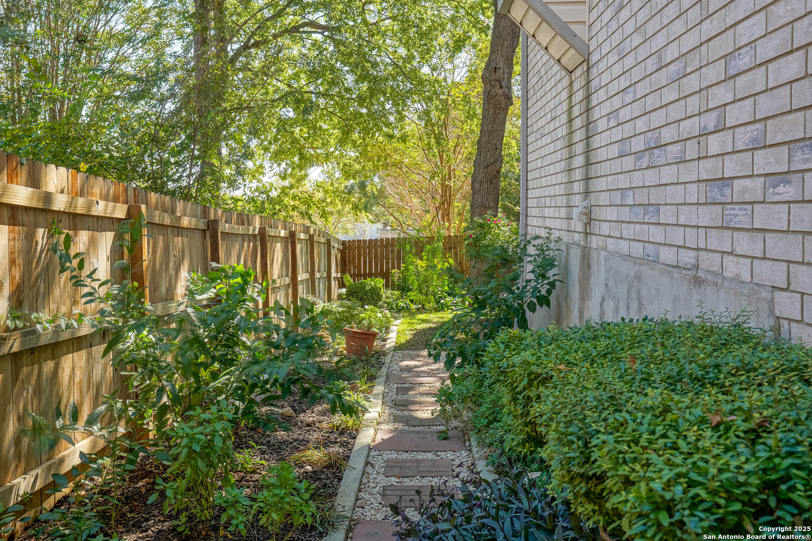 main property photo 60