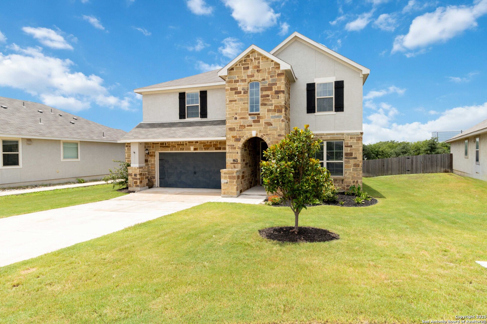 property viewer photo 1