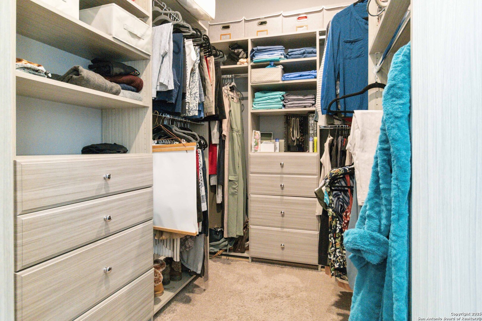 property viewer photo 21
