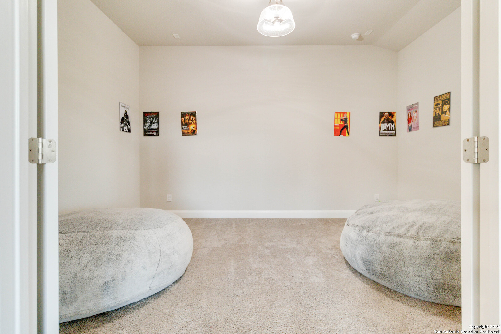 property viewer photo 25