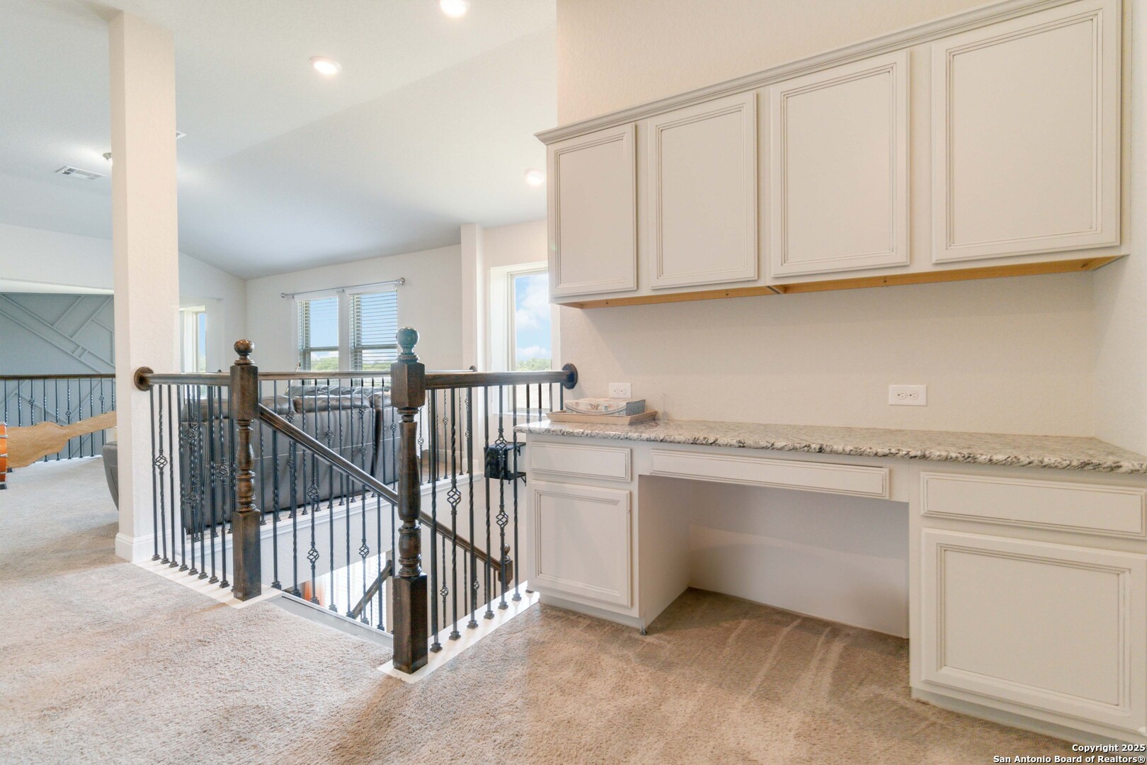 property viewer photo 29