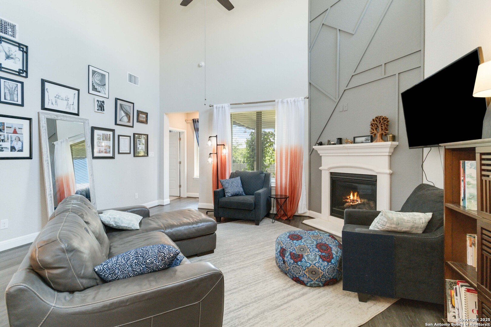 property viewer photo 8