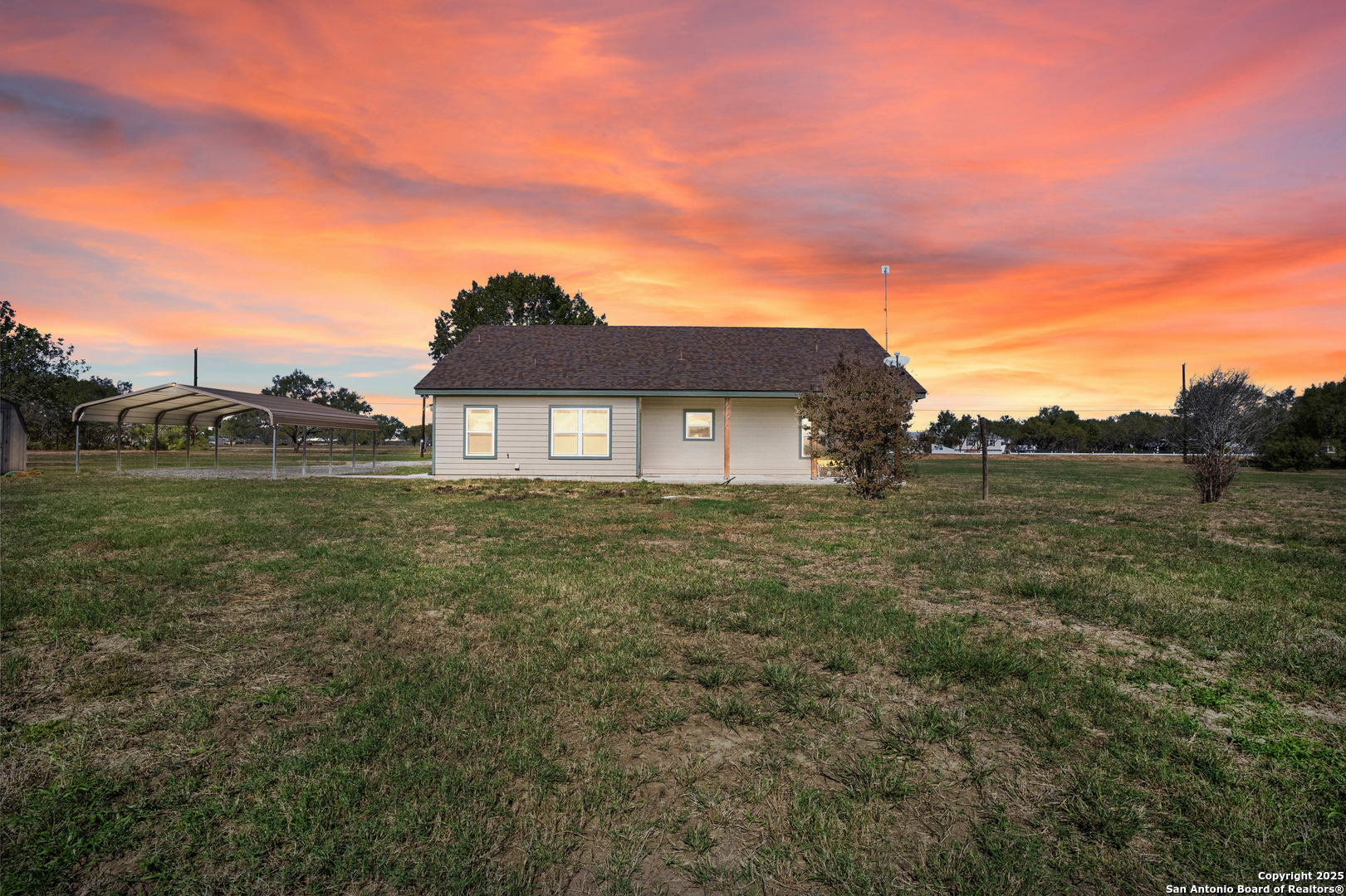 property viewer photo 23