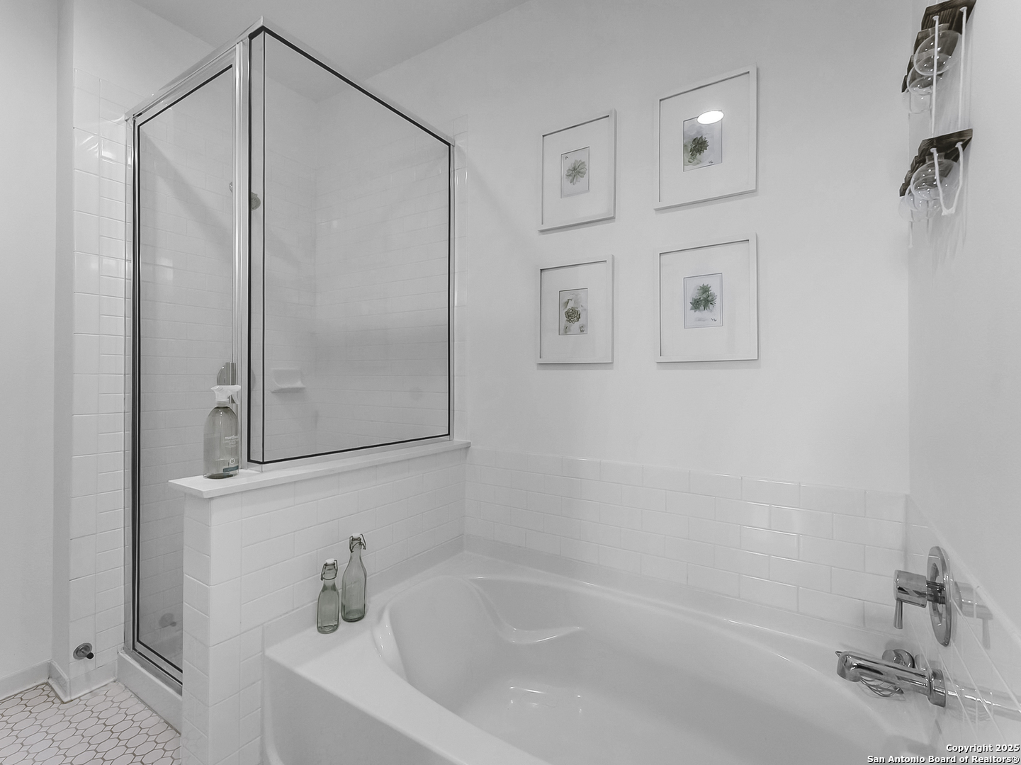 property viewer photo 9