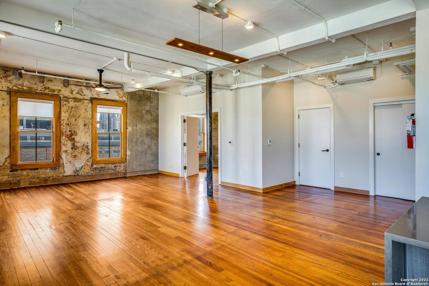 property viewer photo 1
