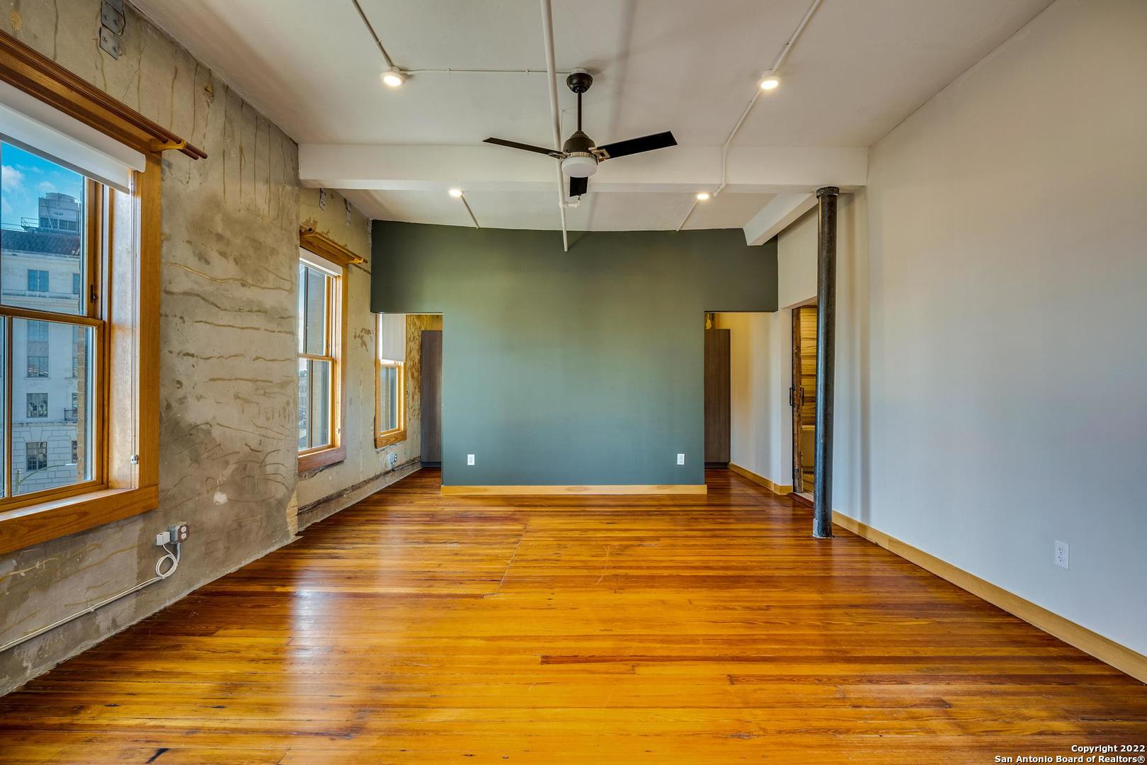 property viewer photo 15