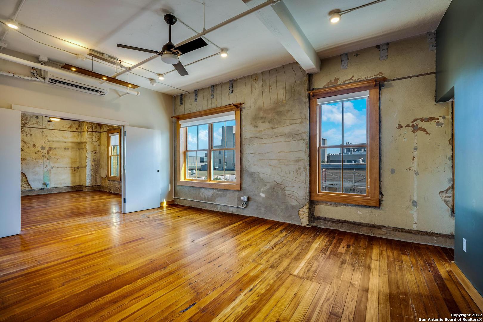 property viewer photo 17