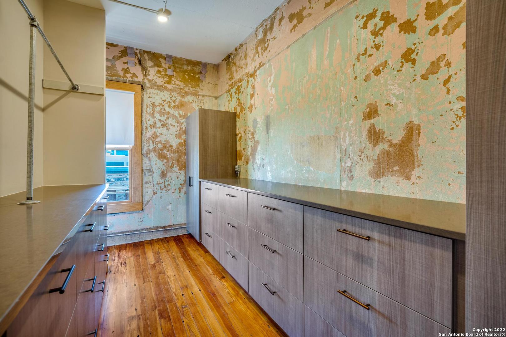 property viewer photo 24