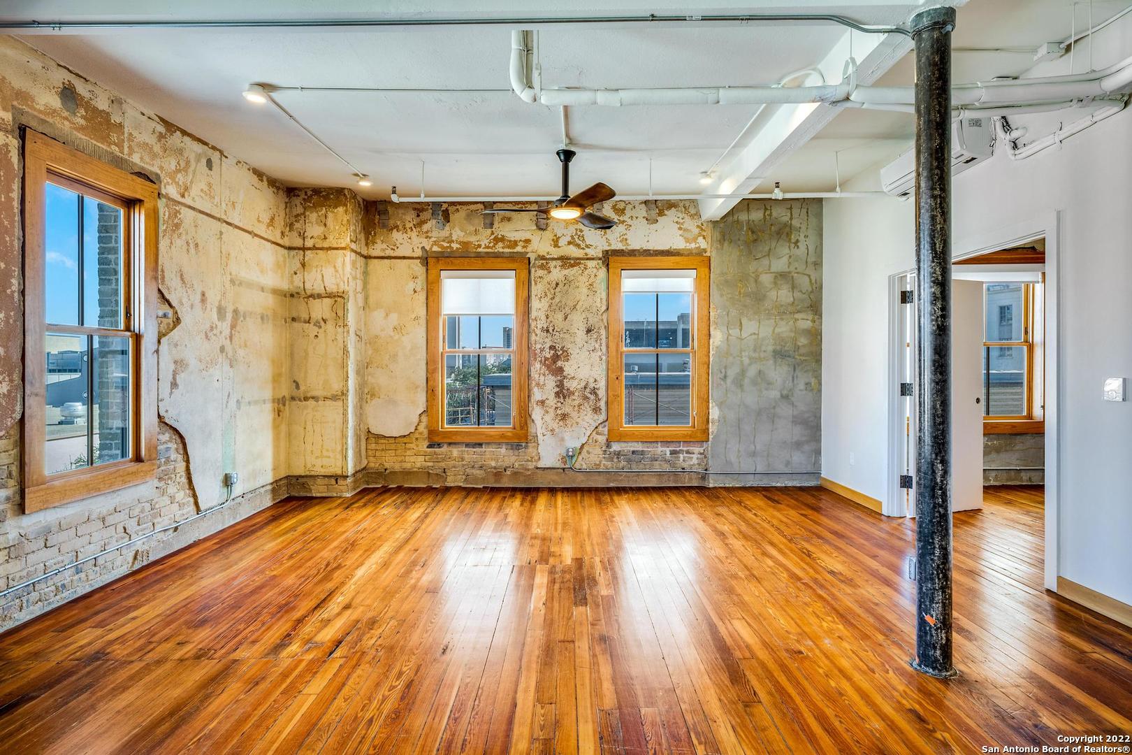 property viewer photo 4