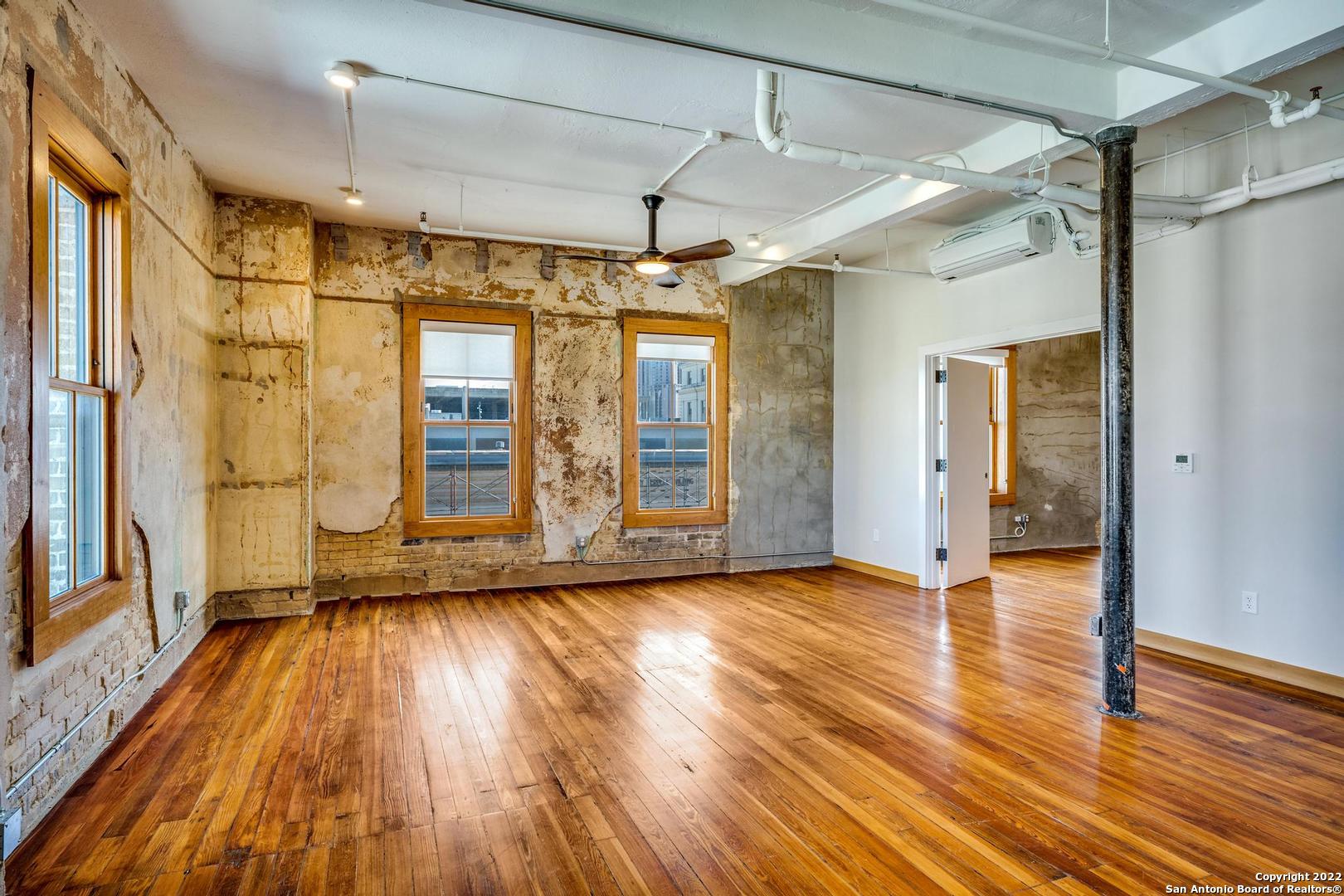 property viewer photo 6